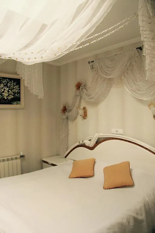 Gusarskiy Hotel&Apartment Kiev