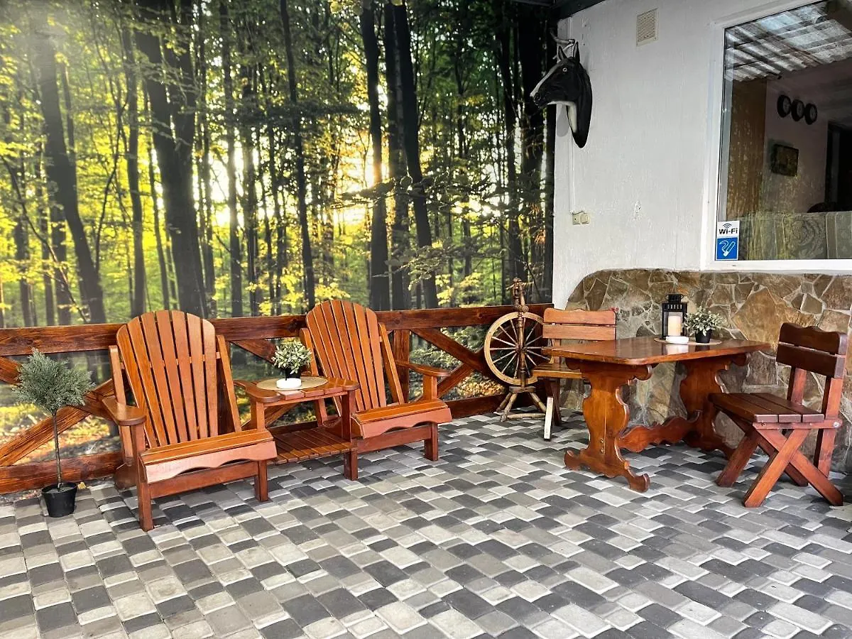 קייב Gusarskiy Hotel And Apartment 3*,